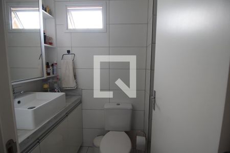 Banheiro de apartamento à venda com 2 quartos, 63m² em Fátima, Canoas