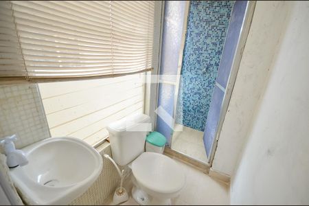 Banheiro de apartamento para alugar com 1 quarto, 50m² em Estácio, Rio de Janeiro