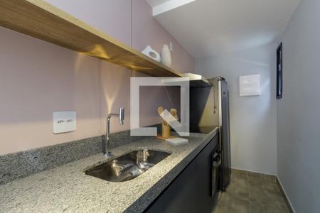 Apartamento à venda com 25m², 1 quarto e sem vaga Apartamento à venda com 25m², 1 quarto e sem vagaÁrea comum - Salão de festas