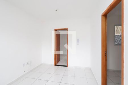 Sala/Cozinha de apartamento à venda com 2 quartos, 40m² em Vila Campanela, São Paulo