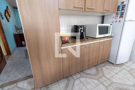 Casa à venda com 180m², 3 quartos e 2 vagasCozinha - Armários