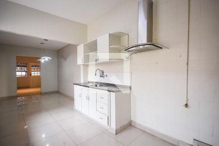 Casa para alugar com 200m², 4 quartos e 3 vagasCozinha