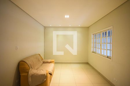 Sala de casa para alugar com 4 quartos, 200m² em Jardim Monte Alegre, Taboão da Serra