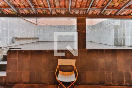 Casa à venda com 360m², 4 quartos e 1 vagaÁrea de Serviço