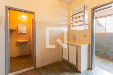 Casa à venda com 360m², 4 quartos e 1 vagaCozinha 2