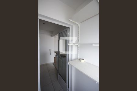 Apartamento à venda com 45m², 2 quartos e 1 vagaÁrea de Serviço