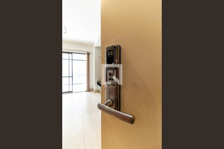 Apartamento à venda com 43m², 1 quarto e 1 vagaFechadura Eletrônica