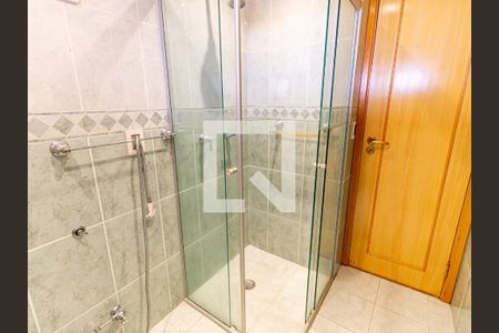 Apartamento para alugar com 170m², 3 quartos e 3 vagas Apartamento para alugar com 170m², 3 quartos e 3 vagasBanheiro