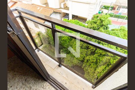 Apartamento para alugar com 170m², 3 quartos e 3 vagas Apartamento para alugar com 170m², 3 quartos e 3 vagasSuíte 2 - Varanda