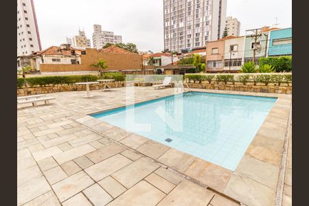 Apartamento para alugar com 170m², 3 quartos e 3 vagas Apartamento para alugar com 170m², 3 quartos e 3 vagasÁrea comum - Piscina