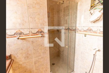 Apartamento para alugar com 170m², 3 quartos e 3 vagas Apartamento para alugar com 170m², 3 quartos e 3 vagasBanheiro da Suíte 2