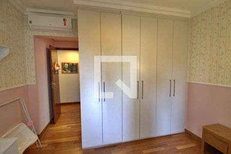 Apartamento à venda com 158m², 2 quartos e 3 vagasSuíte 1