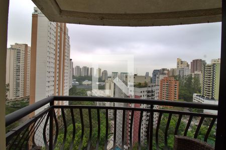 Apartamento à venda com 158m², 2 quartos e 3 vagasVaranda da Suíte 2