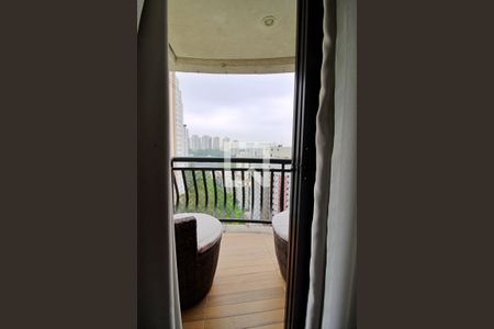 Apartamento à venda com 158m², 2 quartos e 3 vagasVaranda da Suíte 2