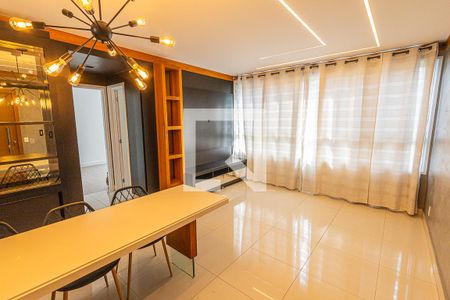 Apartamento para alugar com 68m², 2 quartos e 2 vagasSala