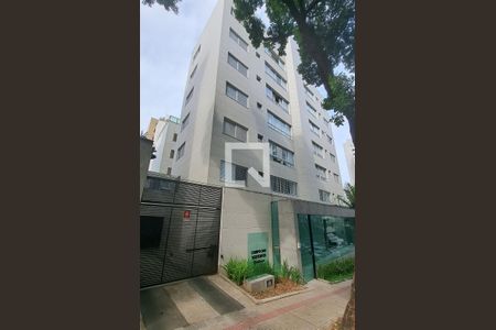 Apartamento para alugar com 68m², 2 quartos e 2 vagas Apartamento para alugar com 68m², 2 quartos e 2 vagasFachada
