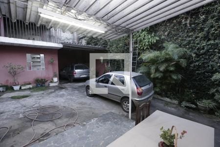 Garagem de casa à venda com 3 quartos, 360m² em Bandeirantes, Contagem