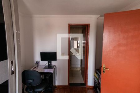 Apartamento à venda com 130m², 4 quartos e 1 vaga Apartamento à venda com 130m², 4 quartos e 1 vagaQuarto 3