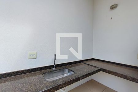 Casa de condomínio à venda com 188m², 3 quartos e 4 vagasÁrea gourmet