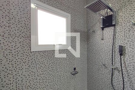 Casa de condomínio à venda com 188m², 3 quartos e 4 vagasBanheiro Suíte 