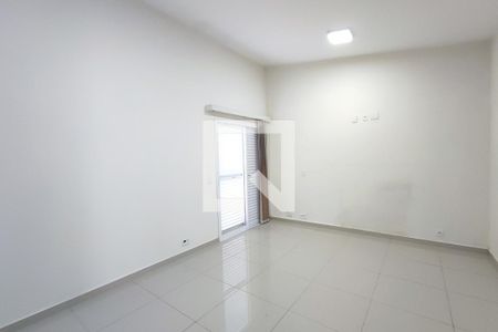 Casa de condomínio à venda com 188m², 3 quartos e 4 vagasQuarto Suíte 