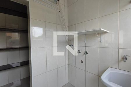 Casa de condomínio à venda com 188m², 3 quartos e 4 vagasÁrea de Serviço