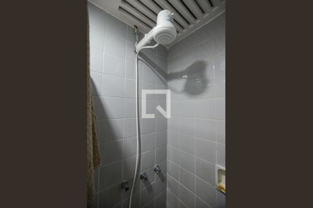 Apartamento à venda com 98m², 3 quartos e 1 vaga Apartamento à venda com 98m², 3 quartos e 1 vagaBanheiro