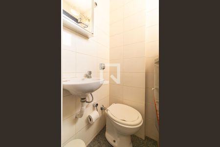 Apartamento à venda com 115m², 3 quartos e 3 vagasBanheiro de Serviço