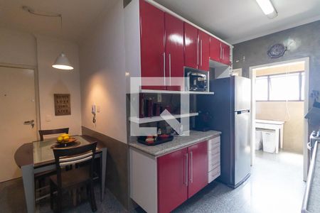 Apartamento à venda com 115m², 3 quartos e 3 vagasCozinha