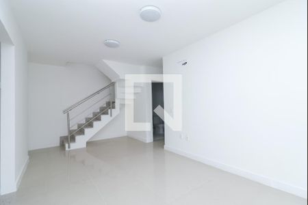 Sala de apartamento para alugar com 2 quartos, 157m² em Barra da Tijuca, Rio de Janeiro