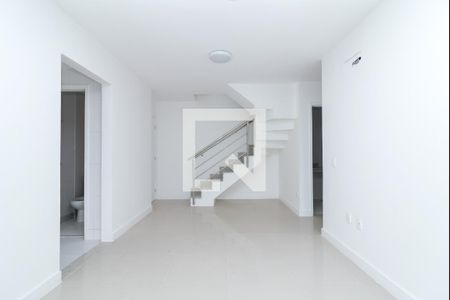 Sala de apartamento para alugar com 2 quartos, 157m² em Barra da Tijuca, Rio de Janeiro