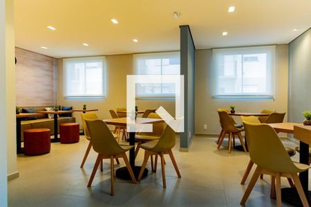 Apartamento à venda com 34m², 2 quartos e sem vagaÁrea comum - Salão de festas