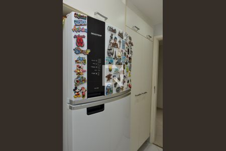 Apartamento à venda com 72m², 2 quartos e 3 vagas Apartamento à venda com 72m², 2 quartos e 3 vagasCozinha e Área de Serviço