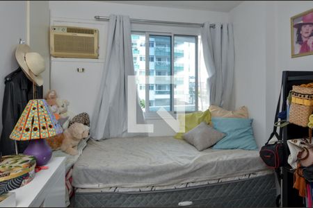 Apartamento à venda com 72m², 2 quartos e 3 vagas Apartamento à venda com 72m², 2 quartos e 3 vagasQuarto 1