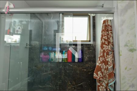 Apartamento à venda com 72m², 2 quartos e 3 vagas Apartamento à venda com 72m², 2 quartos e 3 vagasBanheiro da Suíte