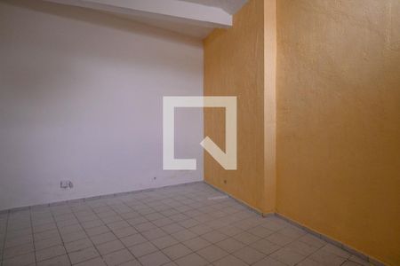 Quarto/Sala de casa para alugar com 1 quarto, 39m² em Vila Nair, São Paulo