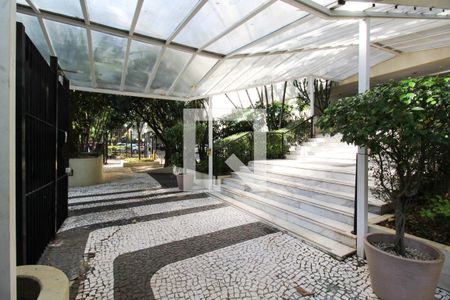 Apartamento à venda com 110m², 2 quartos e 1 vaga Apartamento à venda com 110m², 2 quartos e 1 vagaÁrea comum