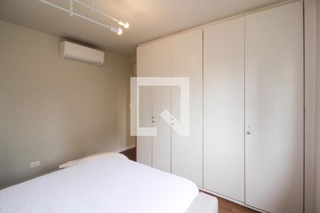 Quarto de apartamento à venda com 2 quartos, 110m² em Vila Olímpia, São Paulo
