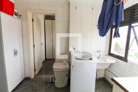 Apartamento à venda com 220m², 4 quartos e 4 vagasÁrea de Serviço