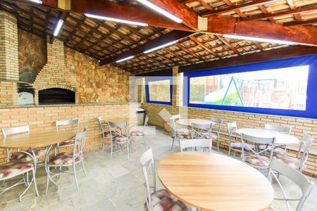 Apartamento à venda com 220m², 4 quartos e 4 vagasChurrasqueira