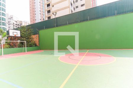 Apartamento à venda com 220m², 4 quartos e 4 vagasQuadra