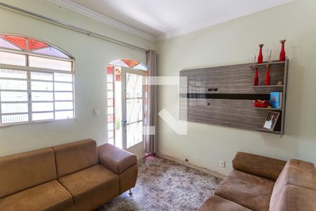 Sala de casa à venda com 2 quartos, 75m² em Alvorada, Sabará