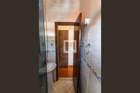 Banheiro da Suíte de casa à venda com 2 quartos, 75m² em Alvorada, Sabará