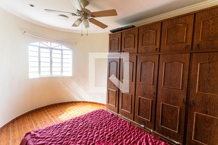 Suíte de casa à venda com 2 quartos, 75m² em Alvorada, Sabará
