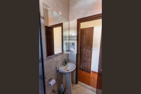 Banheiro da Suíte de casa à venda com 2 quartos, 75m² em Alvorada, Sabará