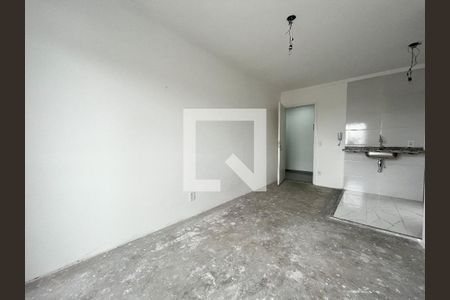 Apartamento à venda com 35m², 1 quarto e sem vaga Apartamento à venda com 35m², 1 quarto e sem vagaSala