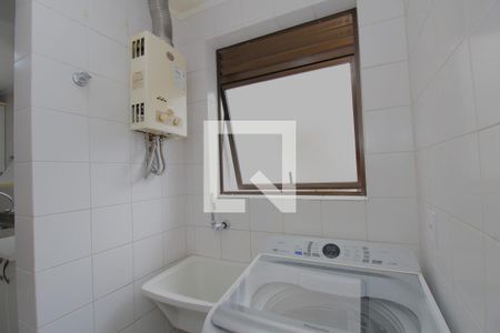 Área de serviço de apartamento para alugar com 2 quartos, 78m² em Rio Branco, Porto Alegre
