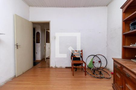 Casa à venda com 300m², 5 quartos e 2 vagasCasa 1 - Quarto 3