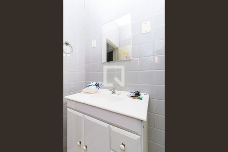 Casa à venda com 300m², 5 quartos e 2 vagasCasa 1 - Banheiro 