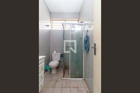 Casa à venda com 300m², 5 quartos e 2 vagasCasa 1 - Banheiro 